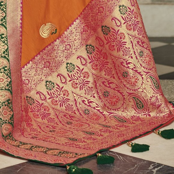 JHEAPS PAPAYA ORANGE ZARI WOVEN PAITHANI SILK SAREE WITH DESIGNER BLOUSE - Picture 5 of 5